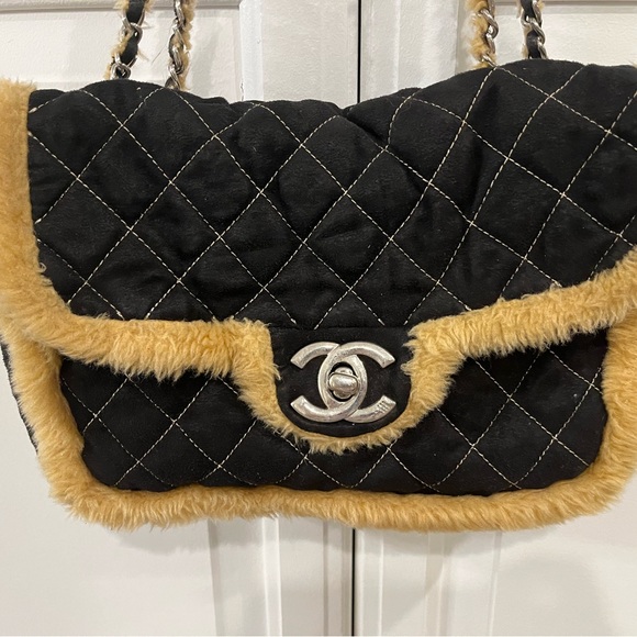 Shearling Quilted Flap Bag Black and Tan - Picture 2 of 4
